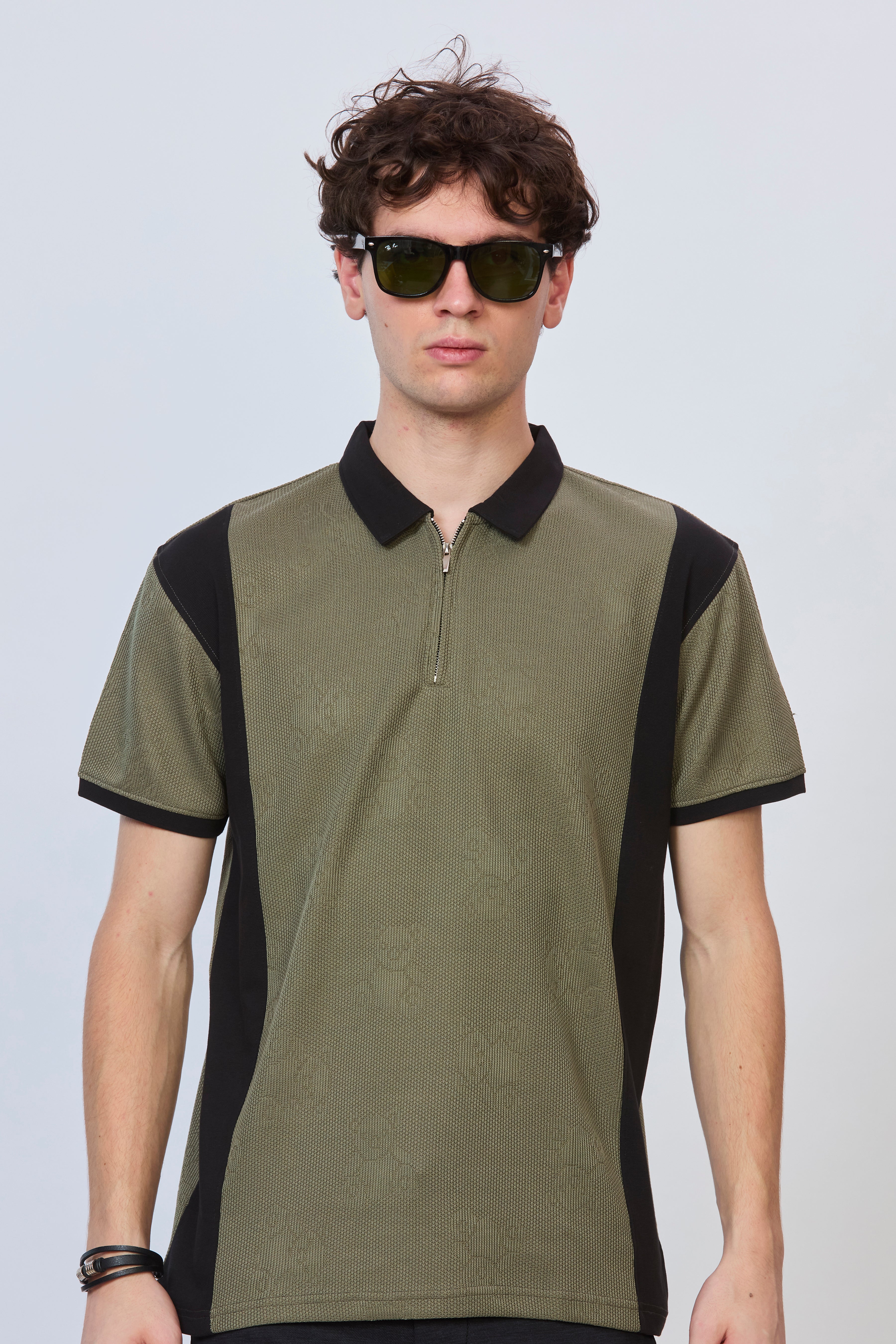 Two-Tone Textured Polo – Olive & Black