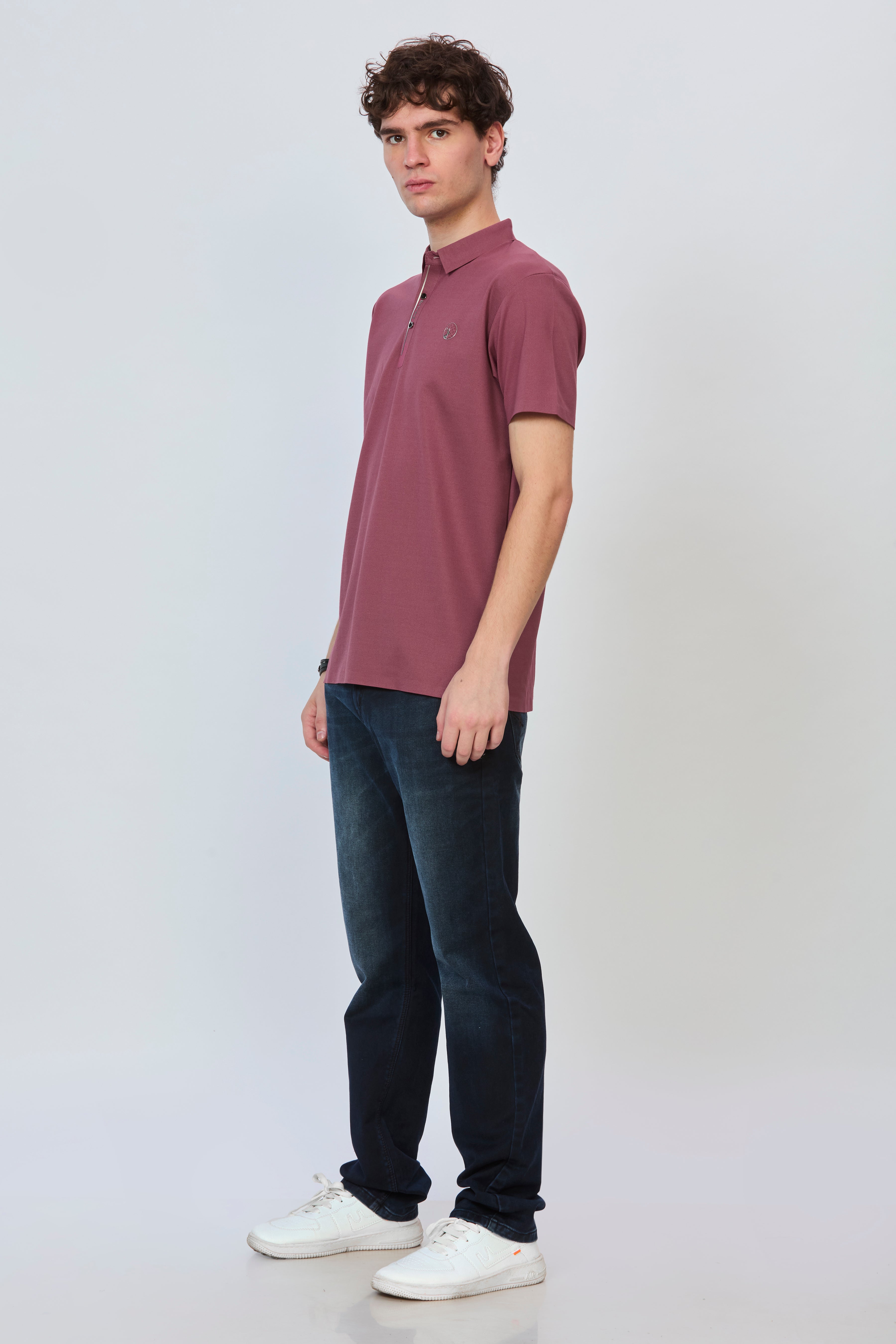 Modern Stitch-Free Polo in Onion
