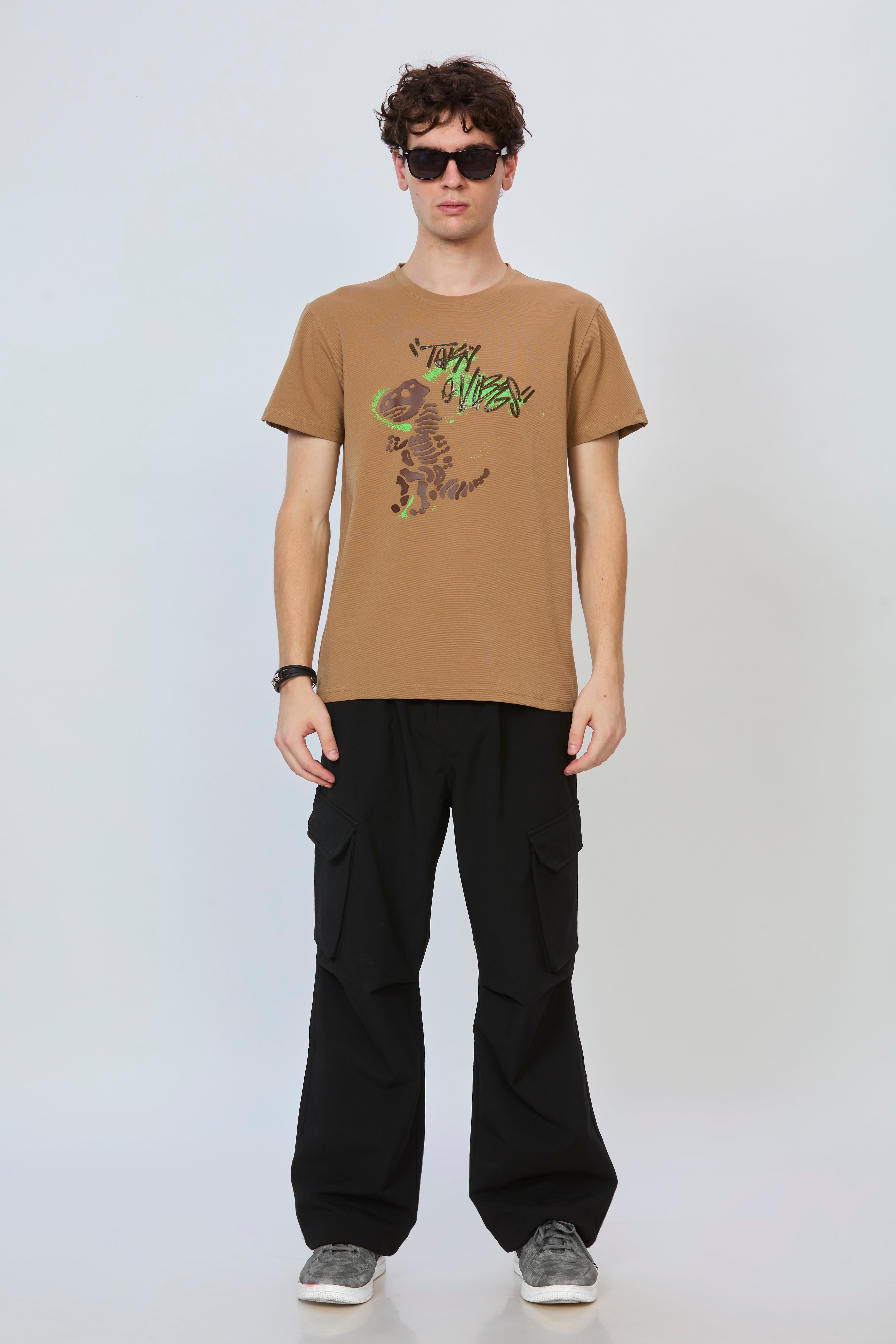 Casual Beige Cotton Fashion Tee