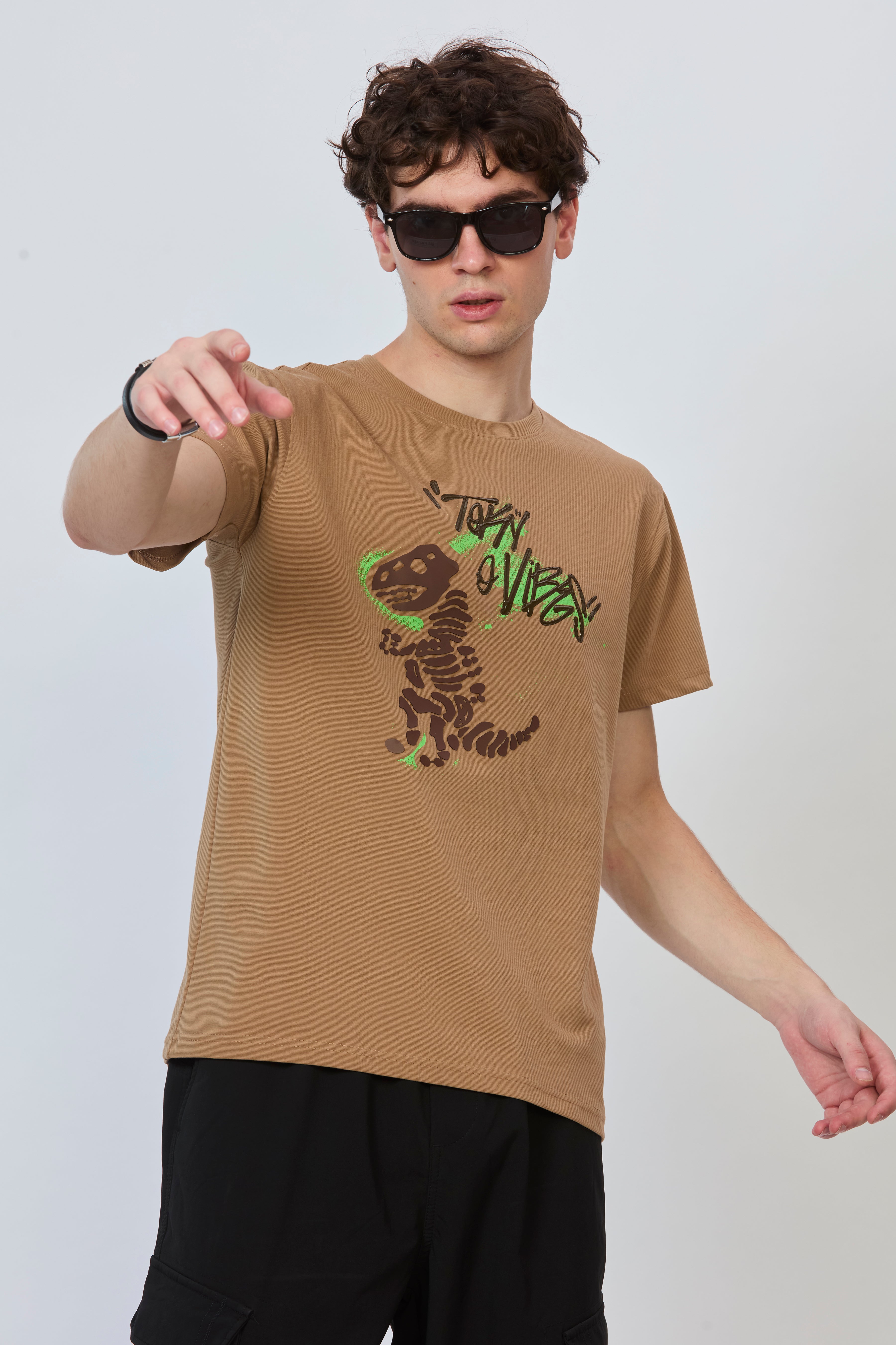 Casual Beige Cotton Fashion Tee