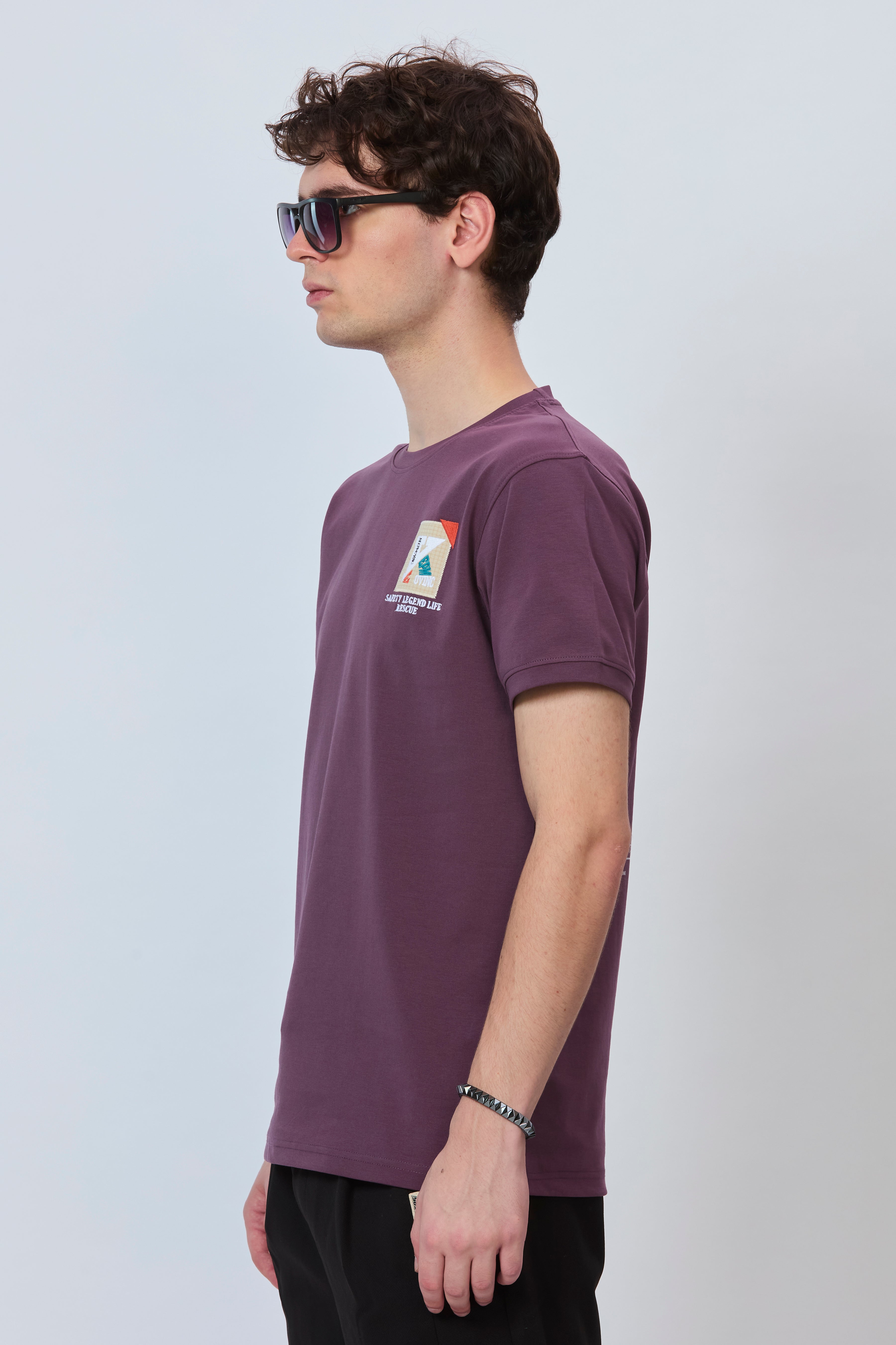 Wine Streetwear Tee – Bold Back Print