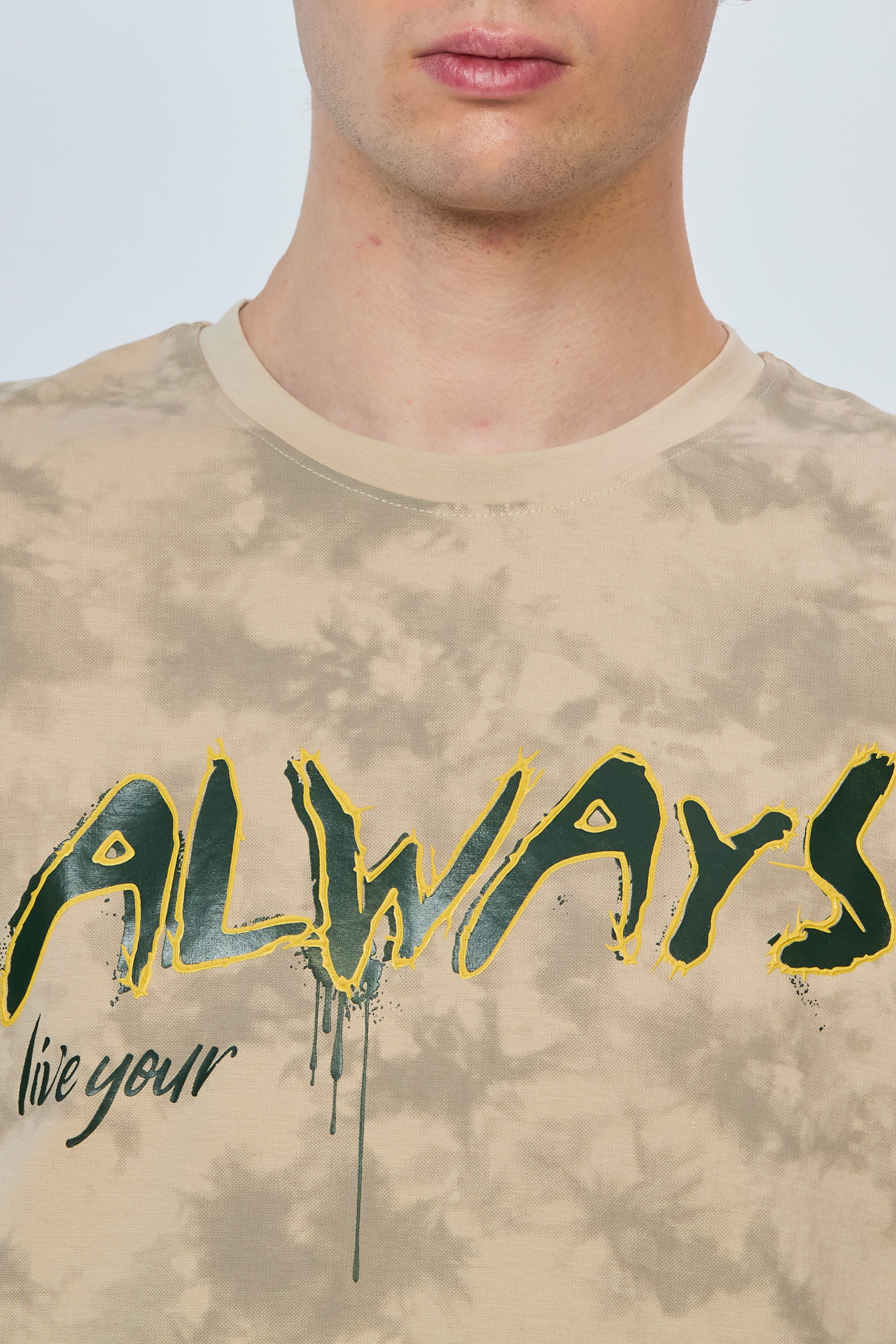 Graffiti Cloud All-Over T-shirt